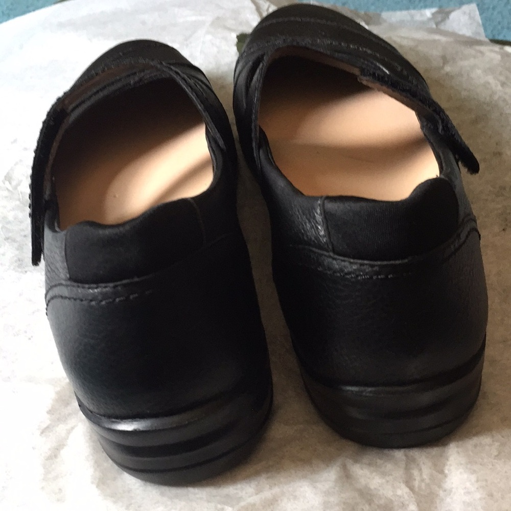 Apex clip resistant women shoes size 9 W - Picture 3 of 7
